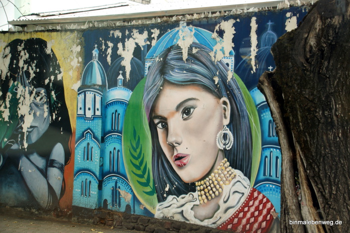 Cuenca (Ecuador): Grafiti in der Altstadt